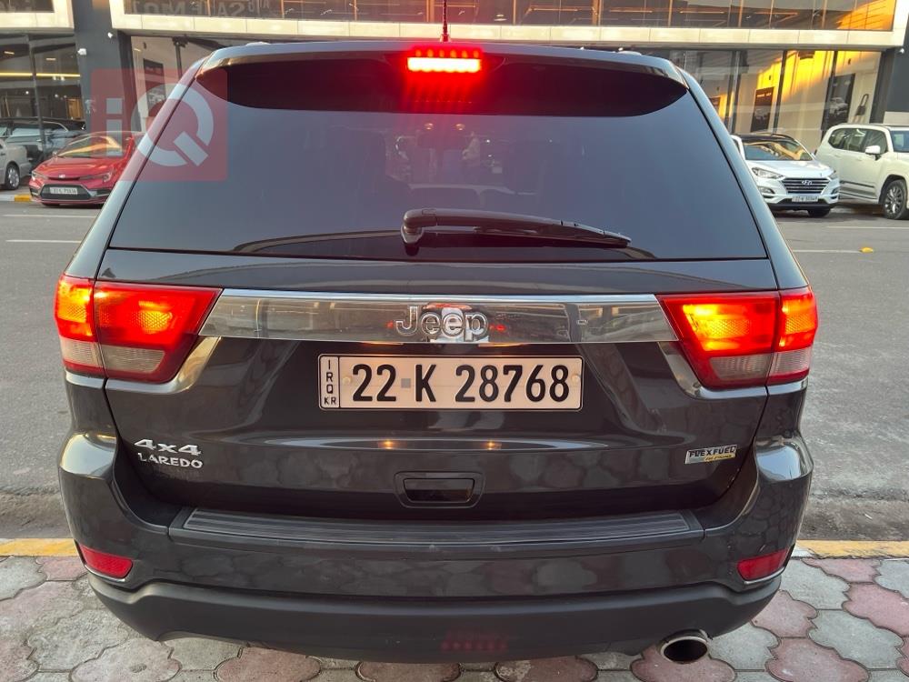 جيب جراند شيروكي